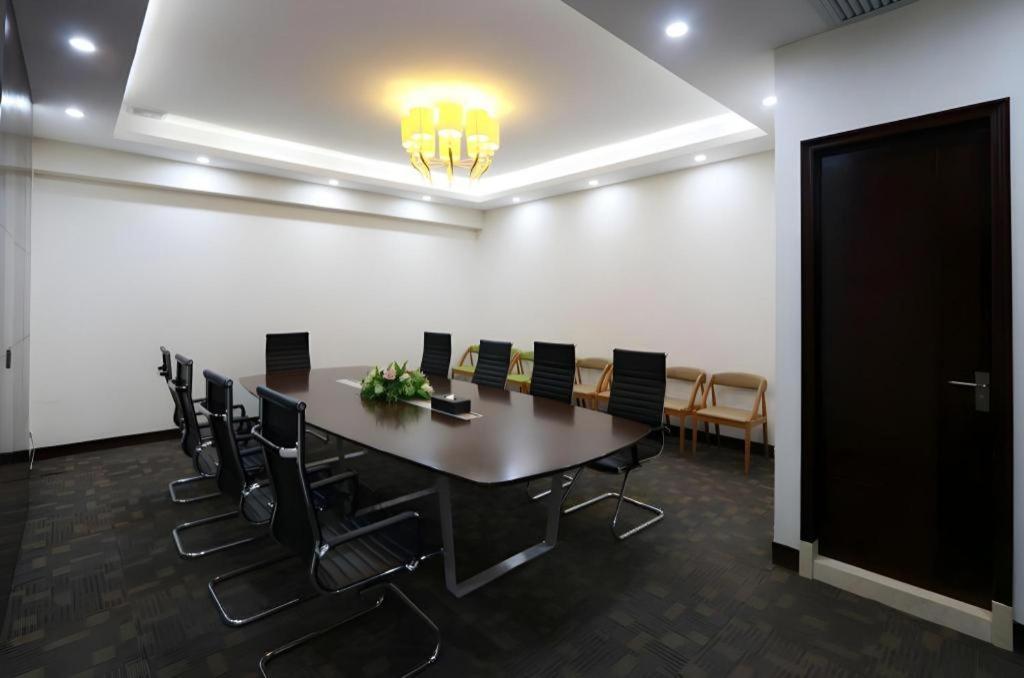 Park Lane Hotel Shunde Exterior photo