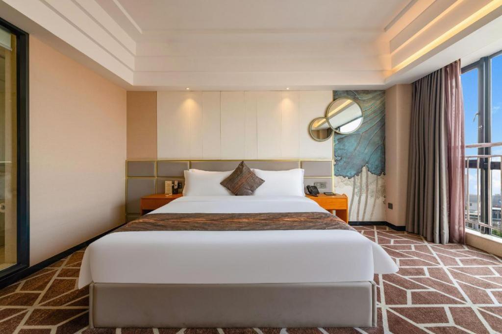 Park Lane Hotel Shunde Exterior photo